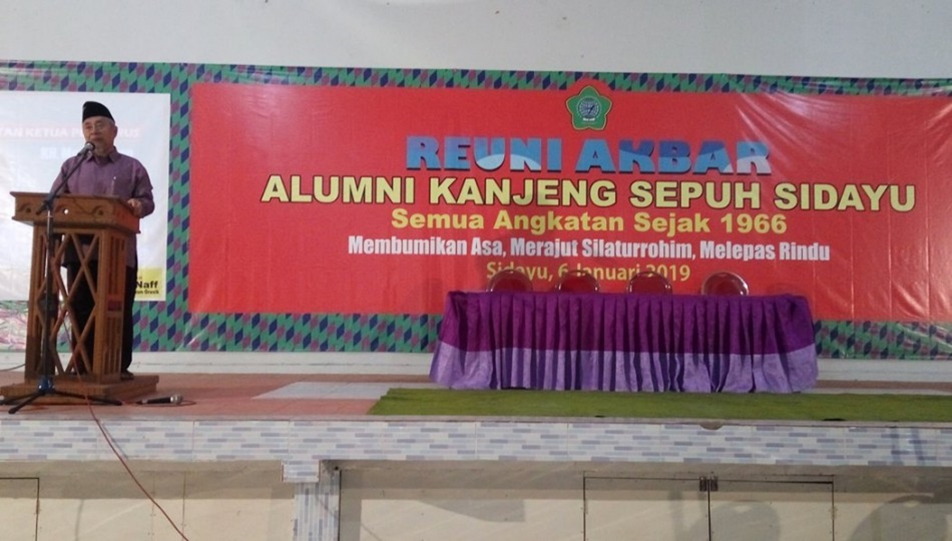 REUNI AKBAR ALUMNI KANJENG SEPUH REUNI AKBAR ALUMNI KANJENG SEPUH